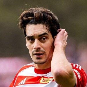 乐鱼-迪马：多特和米兰有意免签迪奥戈-莱特，球员不与柏林联合续约