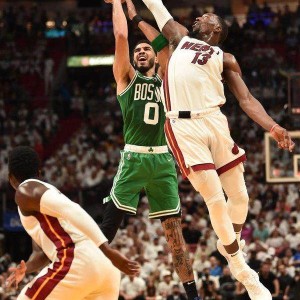 乐鱼-塔图姆上下半场判若两人 心态失衡导致绿军被翻盘