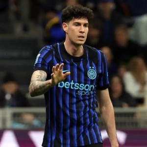 注册领彩金-峰回路转？巴斯托尼并未要求离队 巴萨5000万报价被国米当成笑话|巴塞罗那|国际米兰|亚历山德罗·巴斯托尼|意大利足球队|转会费_新浪体育_新浪新闻